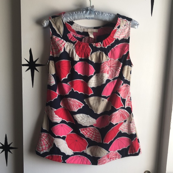 Banana Republic Tops - Banana Republic Sleeveless Blouse